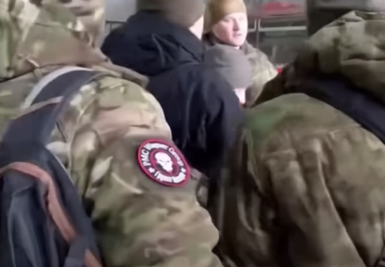 Le chef du groupe paramilitaire Wagner revendique la prise totale de la ville de Bakhmout en Ukraine