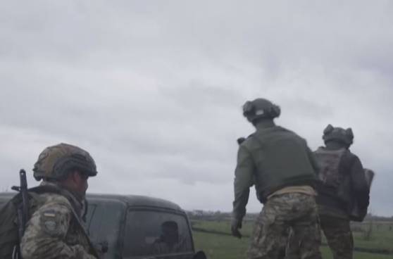 L'Ukraine revendique des gains près de Bakhmut alors que la bataille fait rage dans l'est du pays