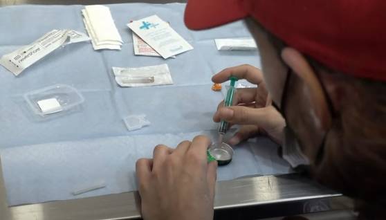 Marseille : Un collectif citoyen contre l'ouverture d'une salle de shoot à proximité d'écoles en 2024, craignant un impact négatif sur le quartier