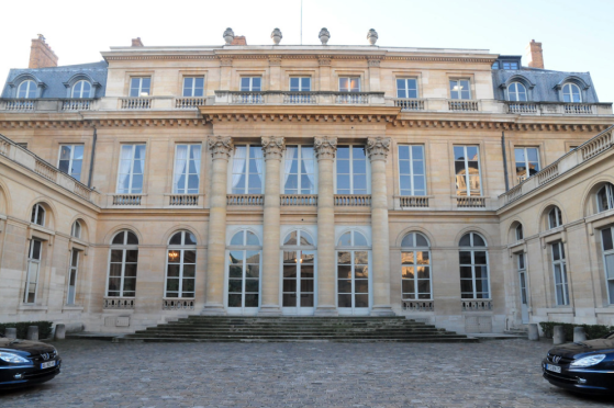 Le ministère du travail annonce une nouvelle hausse du nombre de demandeurs d’emploi au premier trimestre 2025, éloignant davantage la France de l’objectif de plein-emploi.